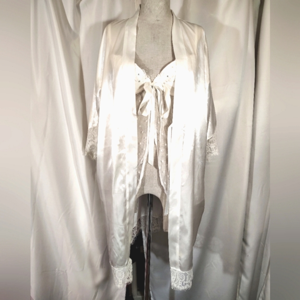 2 Pc: Victoria's Secret "Bride" Robe+Chemise Women White Satin & Silver, Lace, S
